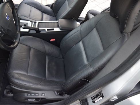 Used 2011 Volvo V50 T5 image 38