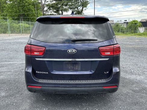 Used 2019 Kia Sedona LX FWD image 7