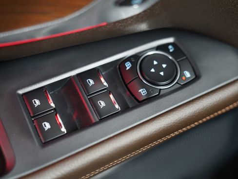 Used 2025 Ford Expedition King Ranch AWD/4WD image 18