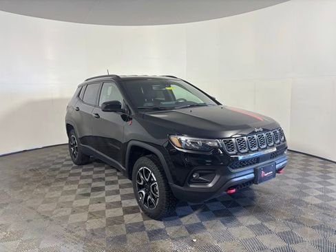 New 2026 Jeep Compass Trailhawk image 1