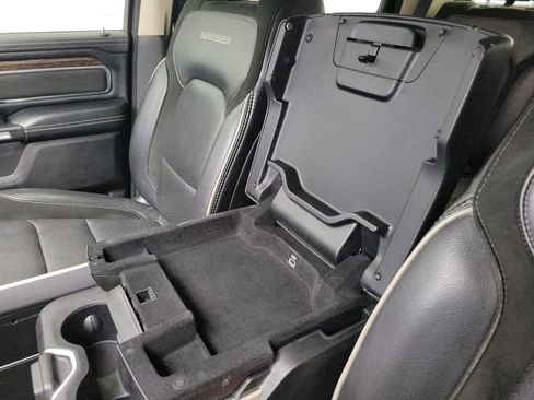Used 2020 RAM 1500 Laramie image 32