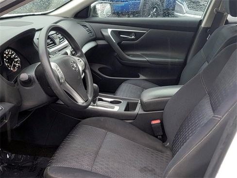 Used 2017 Nissan Altima 2.5 S w/ Power Driver Seat Package image 15
