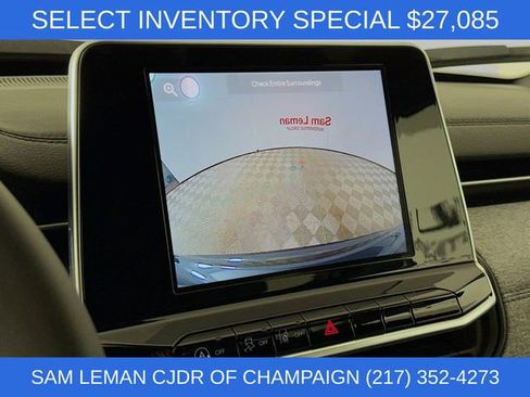 New 2026 Jeep Compass Latitude image 13