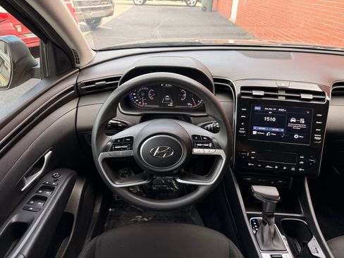 Used 2024 Hyundai Tucson SEL image 25