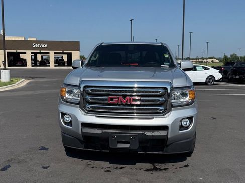 Used 2020 GMC Canyon SLE w/ SLE Convenience Package RWD image 2