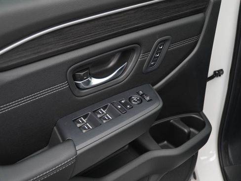 New 2026 Honda Pilot image 14