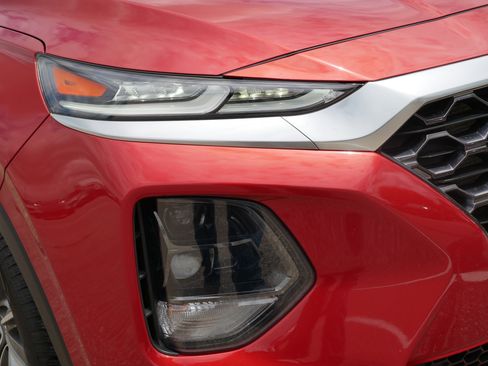 Used 2020 Hyundai Santa Fe SEL w/ Convenience + Premium Package AWD/4WD image 16