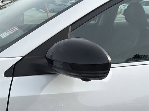 Certified 2024 Nissan Sentra SR w/ SR Premium Package image 33