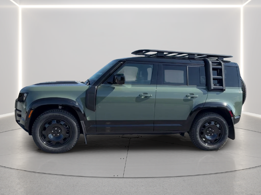 New 2026 Land Rover Defender 110 AWD/4WD image 8
