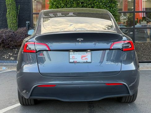 Used 2020 Tesla Model Y Long Range AWD/4WD image 14