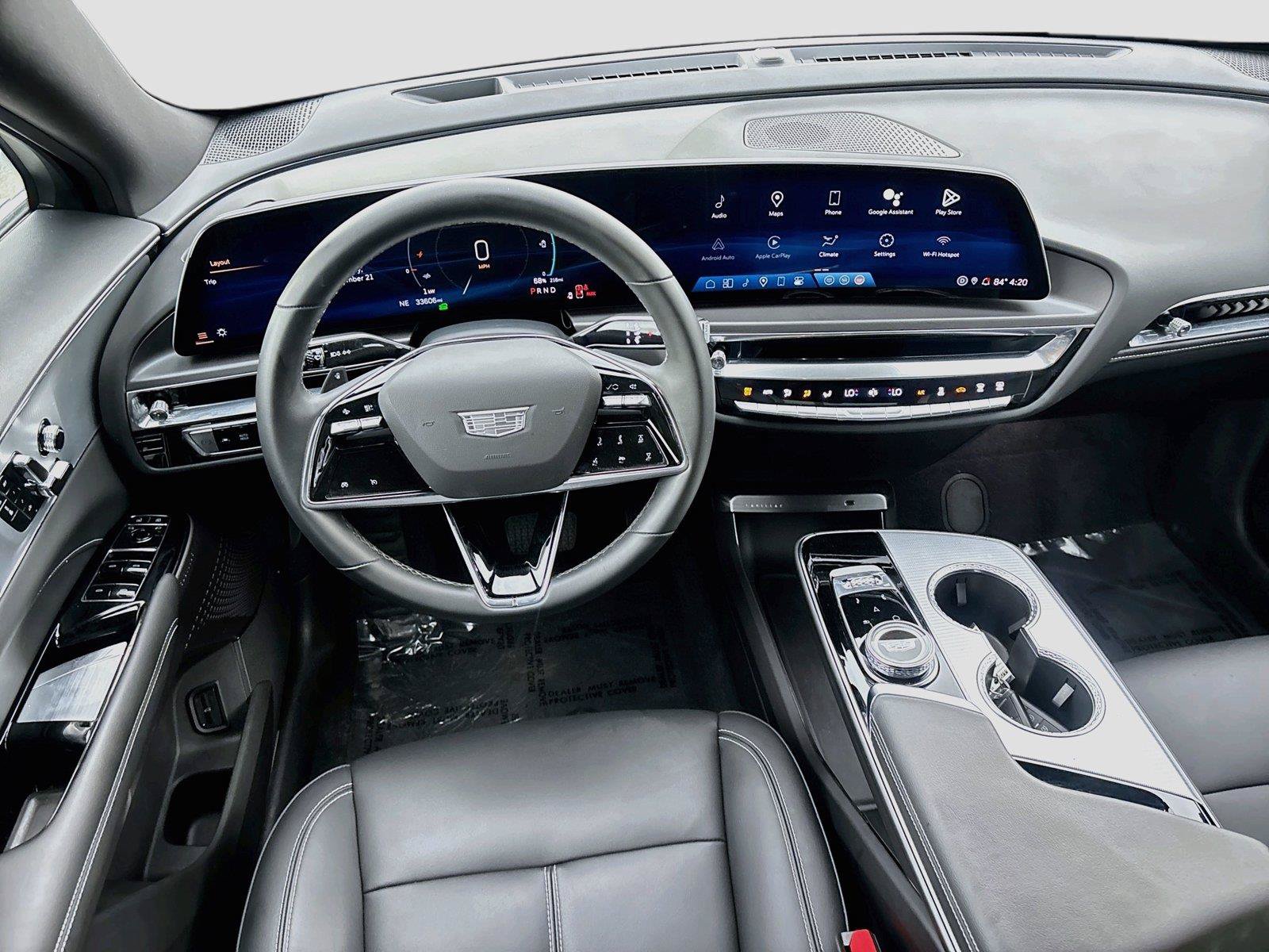 Used 2024 Cadillac Lyriq Tech RWD image 21