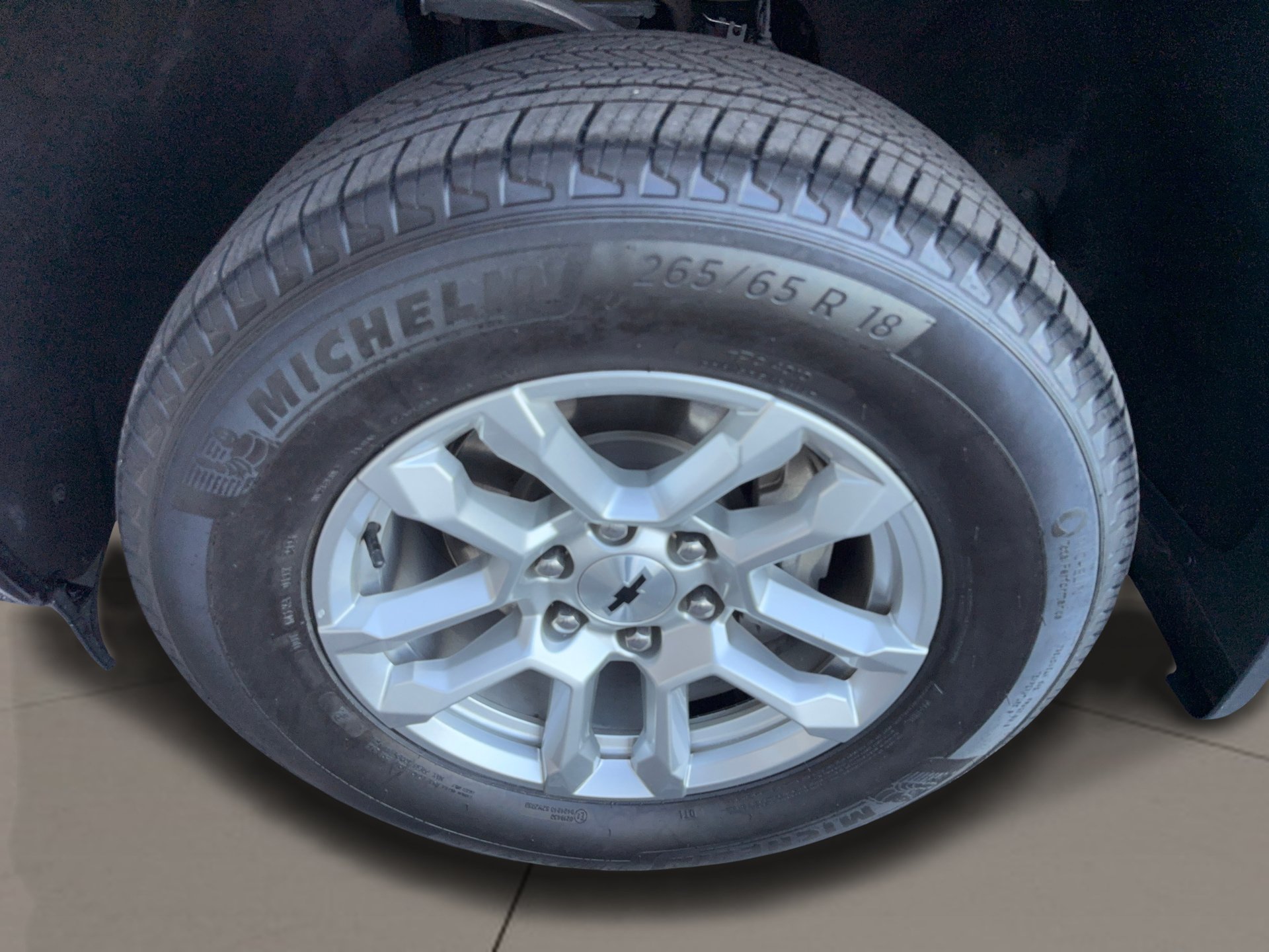Used 2024 Chevrolet Silverado 1500 RST RWD image 10