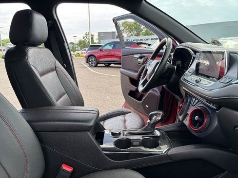 Used 2022 Chevrolet Blazer RS w/ Enhanced Convenience Package AWD/4WD image 16