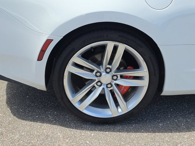 Used 2017 Chevrolet Camaro LT RWD image 5