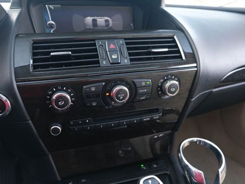 Used 2010 BMW 650i Coupe image 25