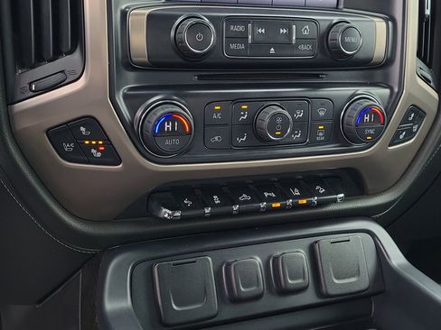 Used 2015 GMC Sierra 1500 Denali w/ Driver Alert Package image 27