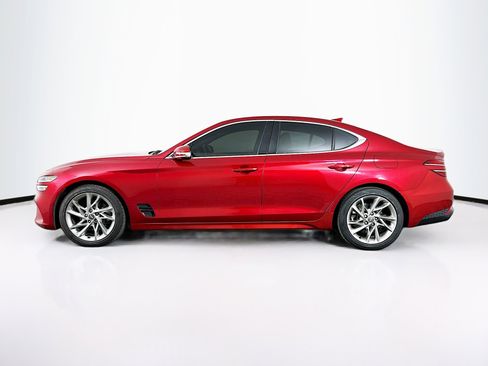 Used 2022 Genesis G70 2.0T image 4