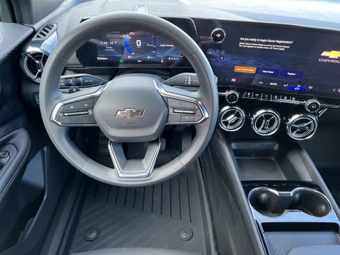 New 2026 Chevrolet Blazer EV LT image 14