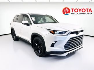Used 2025 Toyota Grand Highlander AWD Hybrid video 1