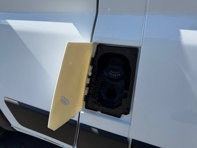 Used 2023 RAM ProMaster 2500 FWD image 15