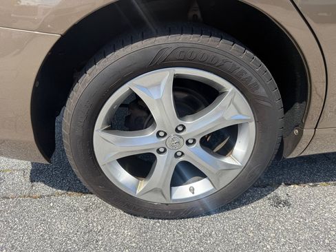 Used 2009 Toyota Venza AWD image 16