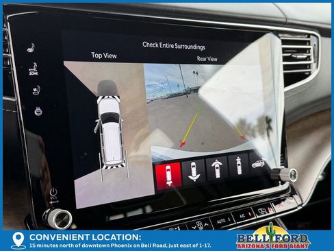 Used 2023 Jeep Grand Wagoneer Series II image 28