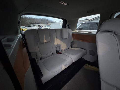 Used 2025 Volkswagen ID. Buzz Pro S Plus image 45