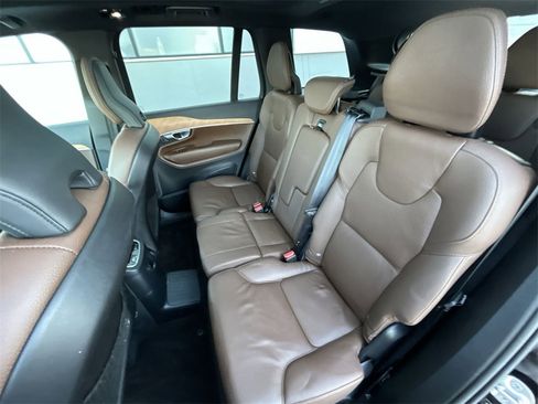 Certified 2024 Volvo XC90 T8 Plus w/ Protection Package image 23