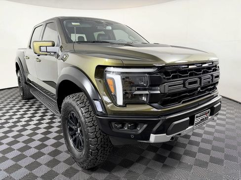 Used 2025 Ford F150 Raptor AWD/4WD image 5