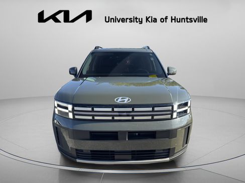 Used 2024 Hyundai Santa Fe SEL image 2