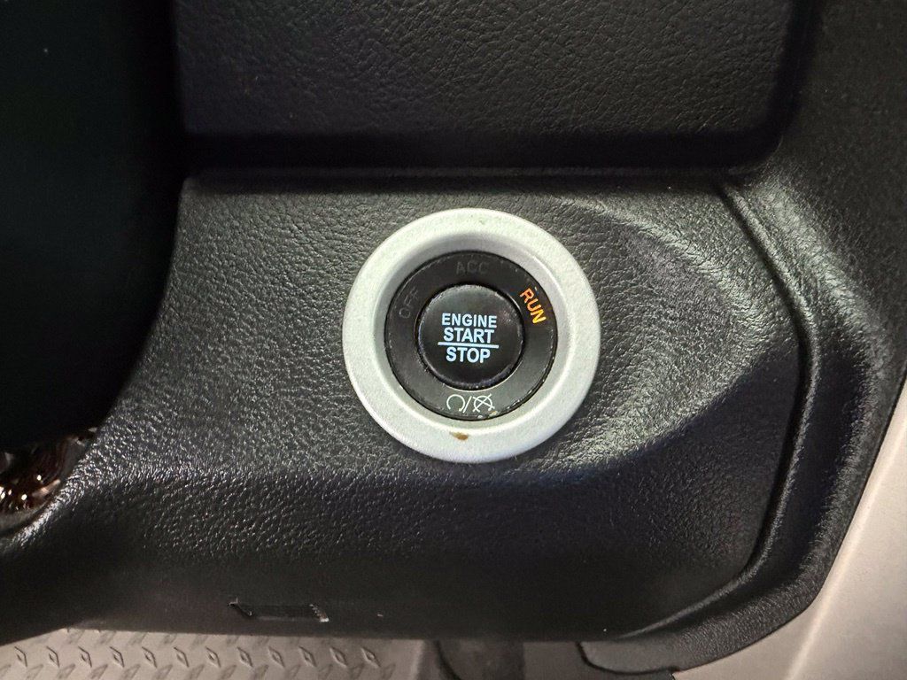 Used 2019 RAM 1500 Laramie w/ Convenience Group AWD/4WD image 51