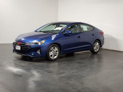 Used 2020 Hyundai Elantra SEL image 5