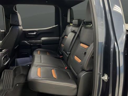 Used 2021 GMC Sierra 1500 AT4 image 30