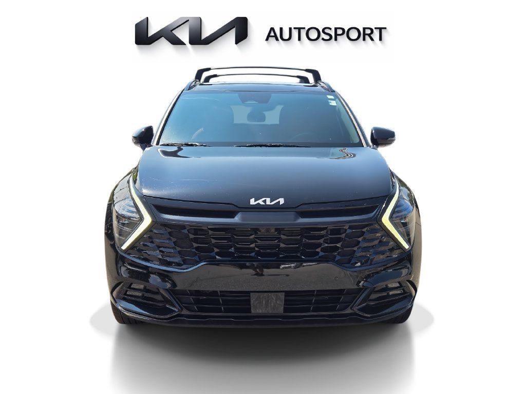 Certified 2025 Kia Sportage SX FWD image 2