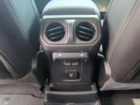 Used 2023 Jeep Wrangler Unlimited Sahara w/ Cold Weather Group AWD/4WD image 29