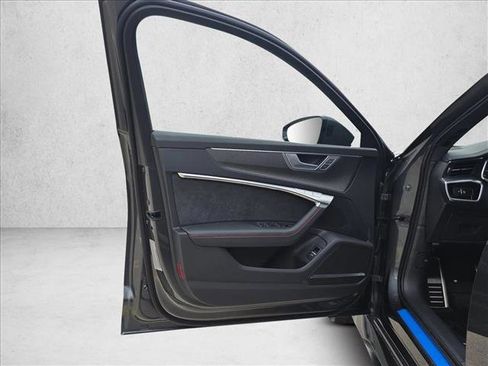 New 2026 Audi RS 6 performance image 13