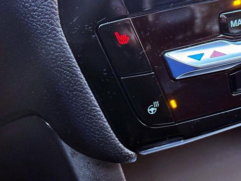 Used 2024 Ford Explorer ST-Line w/ Class IV Trailer Tow Package image 26