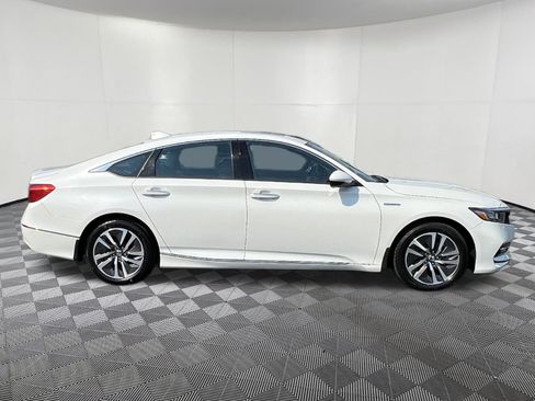 Used 2020 Honda Accord Touring image 7