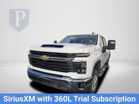 Certified 2025 Chevrolet Silverado 2500 LT w/ Convenience Package image 10