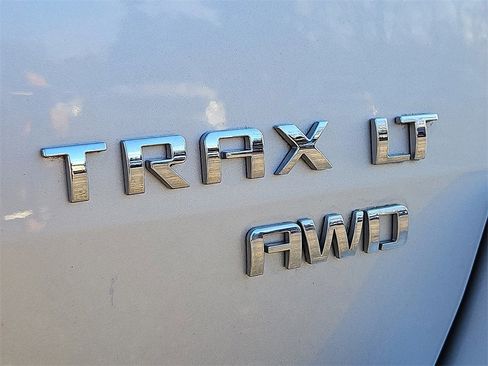 Used 2016 Chevrolet Trax LT image 29