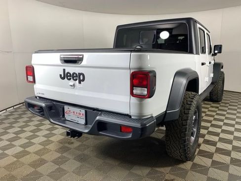 Used 2020 Jeep Gladiator Sport w/ Quick Order Package 24S AWD/4WD image 15