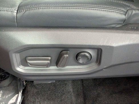 Certified 2025 Toyota Tundra Limited AWD/4WD image 13