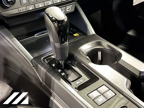 New 2026 Subaru Outback Premium AWD/4WD image 18
