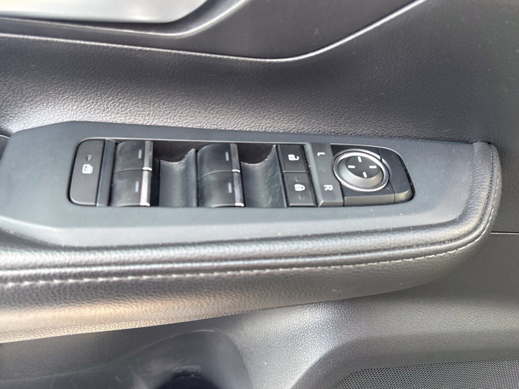 Used 2025 Toyota Grand Highlander FWD image 8
