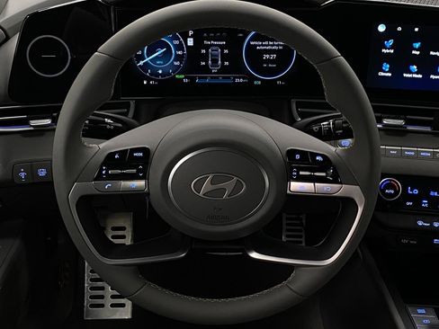 New 2026 Hyundai Elantra Sport FWD image 14