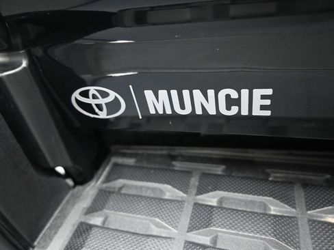 Used 2019 Toyota Tacoma TRD Pro AWD/4WD image 32