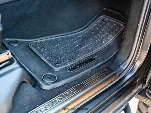 Used 2024 RAM 5500 4x4 Crew Cab image 83