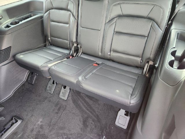 New 2027 Lincoln Navigator Reserve AWD/4WD image 16