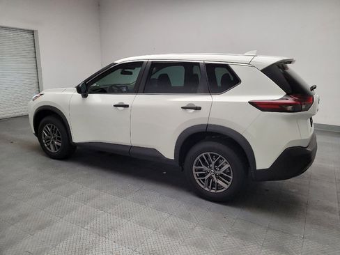 Used 2021 Nissan Rogue S AWD/4WD image 3