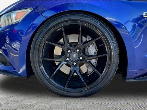 Used 2016 Ford Mustang GT Premium RWD image 33